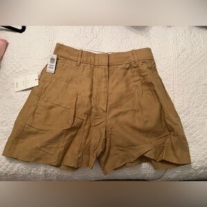 Wilfred Tan High-Waisted Shorts. NWT. Size 8.